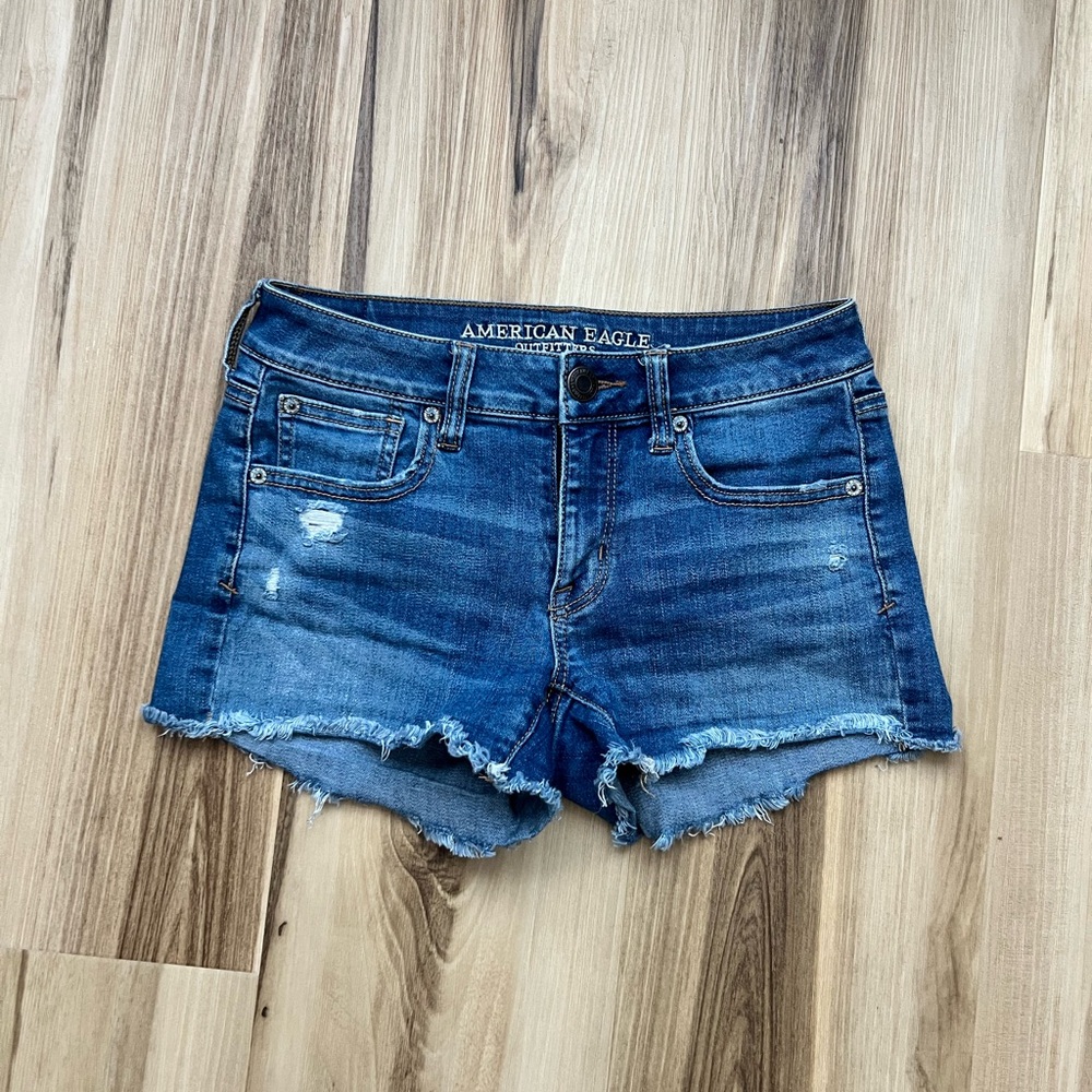 american eagle jean shorts.